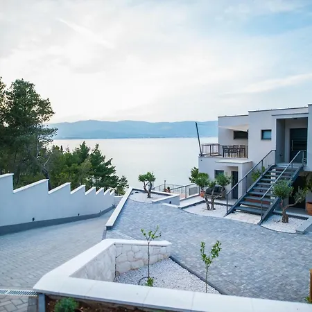 Olive Hill House - Ground Floor